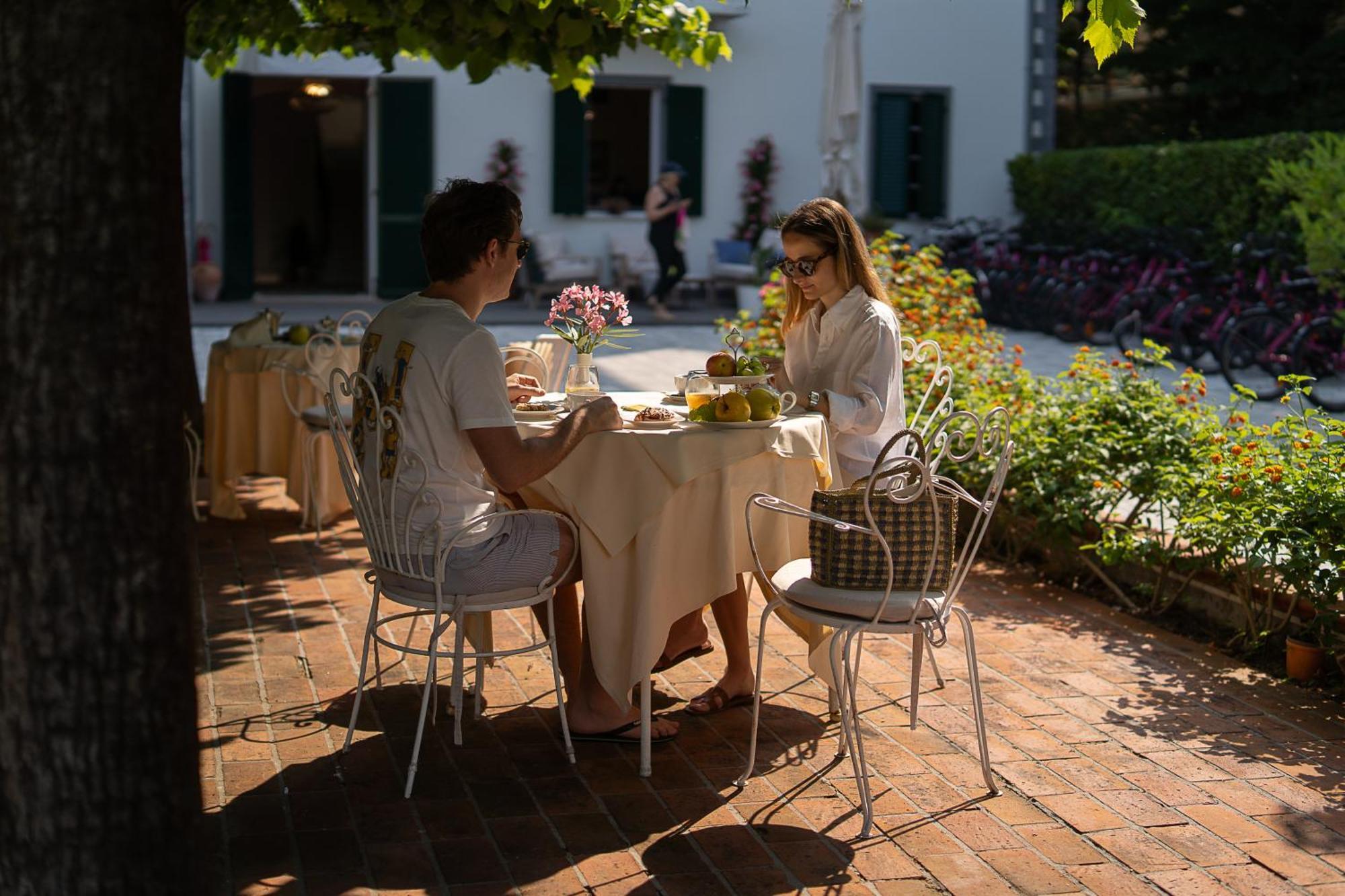 Hotel Bellonda Forte dei Marmi Buitenkant foto